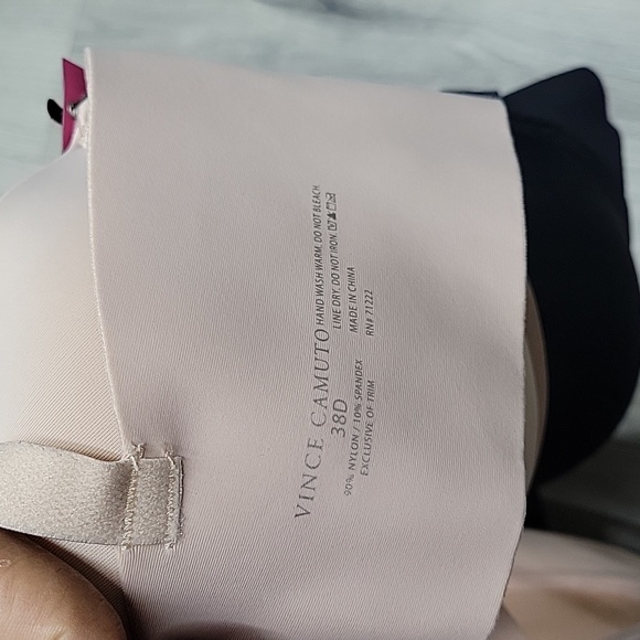 VINCE CAMUTO BRAS - Picture 5 of 6